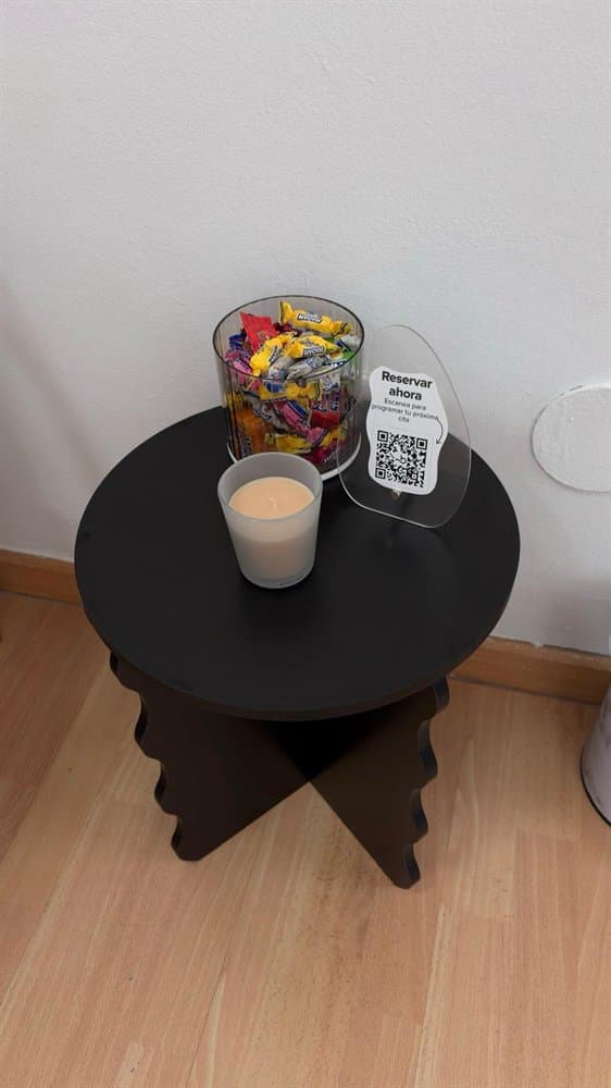 Instalaciones del centro de uñas Bass Nails en Ourense